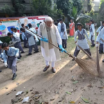 Photo of गांधी जयंती पर पीएम मोदी ने बच्चों संग हाथ में झाड़ू थाम की सफाई.