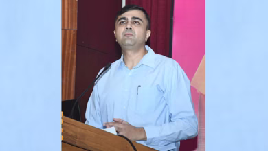 Photo of सरकार ने अभिषेक प्रकाश के निलंबन पर केंद्र को भेजी रिपोर्ट, 36 पन्नों में दिया गया विस्तार से ब्योरा