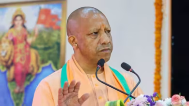 Photo of पहलगाम हमले में मारे गए शुभम द्विवेदी के पिता से सीएम योगी ने की बात, दिया ये आश्वासन