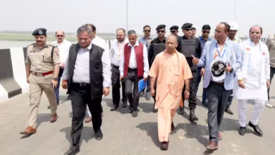 Photo of CM योगी ने गंगा एक्सप्रेसवे के निर्माण कार्यों का किया निरीक्षण, इन जिलों से होगी कनेक्टिविटी