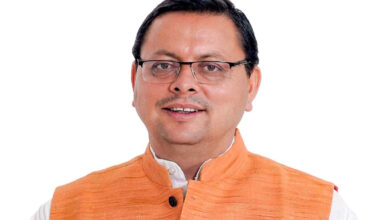 Photo of CM Dhami के हरिद्वार के गोपनीय दौरे से सियासी सरगर्मियां तेज, बिना प्रोटोकाल व सूचना के पहुंचे जगदगुरु आश्रम