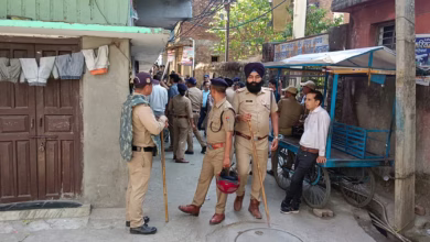 Photo of बनभूलपुरा में प्रशासन की कार्रवाई, कई अवैध मदरसे सील, भारी संख्या में पुलिस बल तैनात