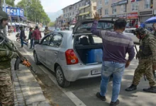 Photo of पहलगाम हमले के बाद दिल्ली-मुंबई और यूपी में हाई अलर्ट, सुरक्षा बढ़ाई गई; टूरिस्ट प्लेस पर रखी जा रही पैनी नजर