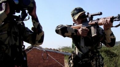 Photo of LOC पर पाकिस्तान की गोलाबारी, MEA बोला- 16 लोगों की गई जान