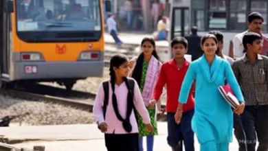 Photo of बॉर्डर पर हालात सामान्य, आज से खुले स्कूल- कॉलेज, ट्रेन, बस और उड़ानें भी नियमित हुईं
