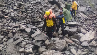 Photo of उत्तराखंड: लगातार बारिश से केदारनाथ यात्रा मार्ग बंद, मुनकटिया के पास फंसे यात्री, बचाव कार्य जारी