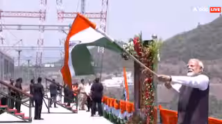Photo of दुनिया के सबसे ऊंचे चिनाब ब्रिज पर तिरंगा लेकर क्यों उतरे पीएम मोदी? चीन-पाकिस्तान दोनों को दिया कड़ा संदेश