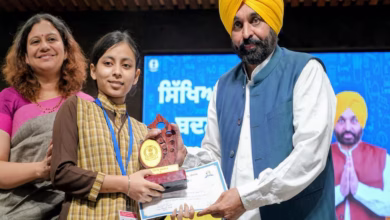 Photo of पंजाब में भगवंत मान सरकार की शिक्षा क्रांति पहल के शानदार नतीजे, JEE एडवांस परीक्षा पास करने वाले 44 छात्र सम्मानित