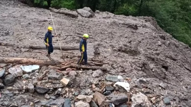 Photo of यमुनोत्री हाईवे पर सिलाई बैंड के पास बादल फटा…नौ मजदूर लापता, दो के शव बरामद