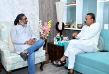 Photo of महागठबंधन से JMM की नाराजगी के बीच CM हेमंत सोरेन से मिले अशोक चौधरी, बिहार में कुछ होगा?