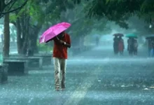 Photo of यूपी में आज भी कई जिलों में आंधी-बारिश का अलर्ट, इस दिन से चढ़ेगा पारा, पड़ेगी प्रचंड गर्मी