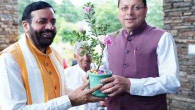 Photo of सीएम पुष्कर धामी से मिले मुख्यमंत्री सैनी, कई योजनाएं पर की चर्चा