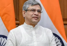 Photo of केंद्रीय रेल मंत्री अश्विनी वैष्णव पर टूटा दुखों का पहाड़, पिता दाऊलाल वैष्णव का निधन, AIIMS में ली अंतिम सांस