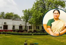 Photo of CM रेखा गुप्ता को मिले दो सरकारी बंगले, एक में रहेंगी और दूसरे में करेंगी काम