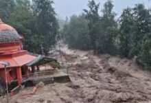 Photo of Cloudburst in Doda: जम्मू के डोडा में बादल फटने से तबाही, 3 की मौत, सीएम उमर अब्दुल्ला बोले- हालात गंभीर