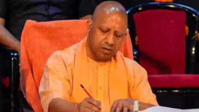 Photo of यूपी में 5,000 करोड़ का निवेश, लाखों नौकरियां, अब यहीं बनेंगे टीवी, लैपटॉप और कैमरा के उपकरण