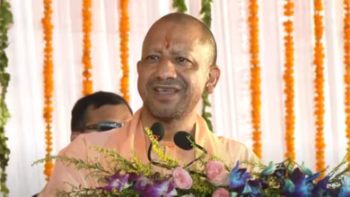 Photo of CM योगी बोले- ‘हिन्दू पर्व आता है तो इन्हें गर्मी लगती है, हमें डेंटिंग पेंटिंग करनी पड़ती है’