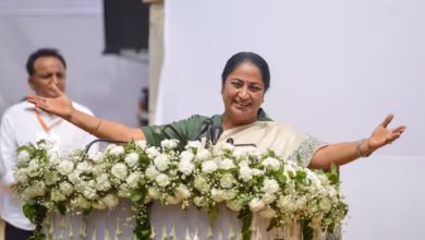 Photo of दिल्ली: CM रेखा गुप्ता बोलीं, ‘स्थानीय वस्तुओं के महत्व को समझाना शिक्षकों की अहम जिम्मेदारी’