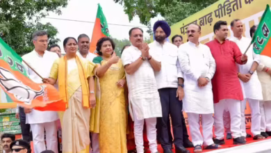 Photo of राहत सामग्री केवल सामान नहीं, दिल्ली का स्नेह है: CM