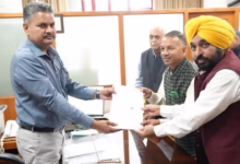 Photo of पंजाब:राज्यसभा उम्मीदवार राजिंदर गुप्ता ने भरा नामांकन, CM मान रहे साथ, ट्राईडेंट ग्रुप के चेयरमैन हैं गुप्ता