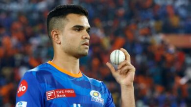 Photo of अर्जुन तेंदुलकर से नाता तोड़ेगी MI, इस खिलाड़ी के लिए करेगी ट्रेड