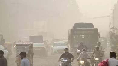 Photo of जहरीली हवा से उखड़ रहीं सांसें, दो मॉनिटरिंग स्टेशनों पर हवा गंभीर