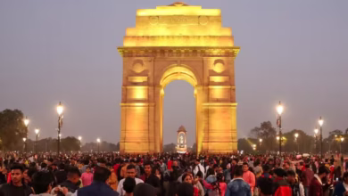 Photo of दिल्ली में शाम 7 बजे से CP में गाड़ियों की एंट्री बंद, इन रास्तों पर रहेगी रोक, इंडिया गेट पर भी पाबंदियां