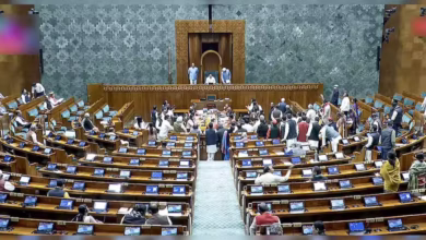 Photo of Parliament Winter Session Day 3 LIVE: पीएम मोदी ने की बंगाल के बीजेपी सांसदों से मुलाकात, जानें क्या हुई बात