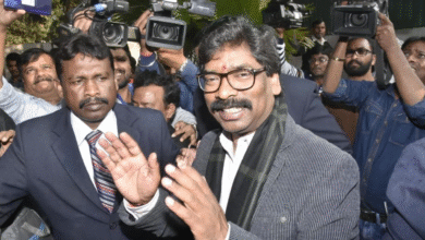 Photo of झारखंड में बड़ा सियासी फेरबदल, क्या NDA में होगी हेमंत सोरेन की एंट्री?
