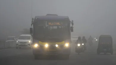 Photo of दिल्ली में घना कोहरा, ठिठुरन ने बढ़ाई परेशानी, 9 राज्यों में घने कोहरे का अलर्ट