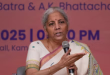 Photo of ढूंढ़ लेगी अपना रास्ता… रुपये में आई गिरावट के बीच आया वित्त मंत्री का बयान, जानें क्या कहा उन्होंने?