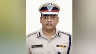 Photo of चंडीगढ़ एसआईटी ने 10 घंटे रोहतक में डीएसपी, एसएचओ व शराब ठेकेदार से की पूछताछ