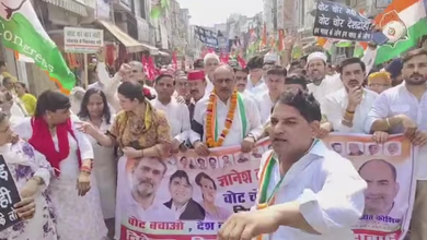 Photo of इंडिया अलायंस के प्रदर्शन में कांग्रेस नेताओं की झड़प!